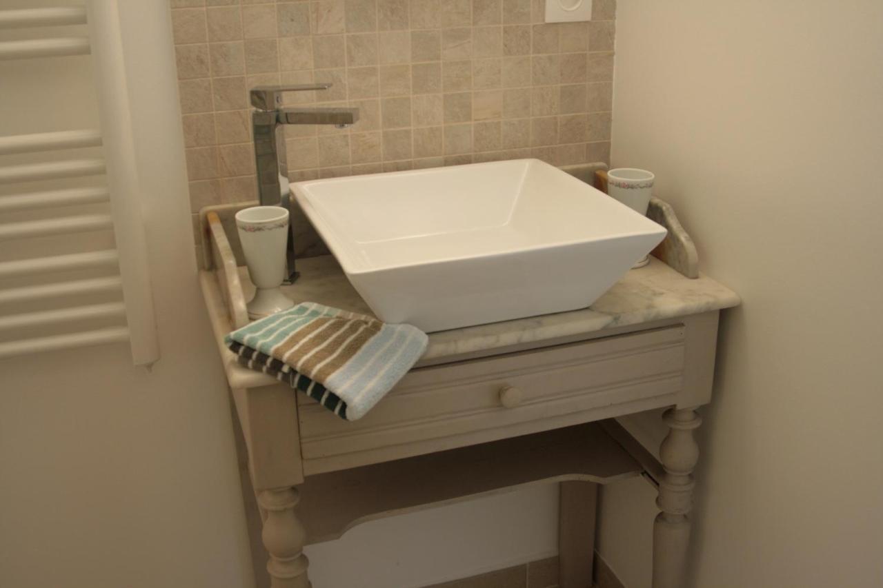 Domaine Des Douves Bed & Breakfast Ancy-le-Franc Luaran gambar